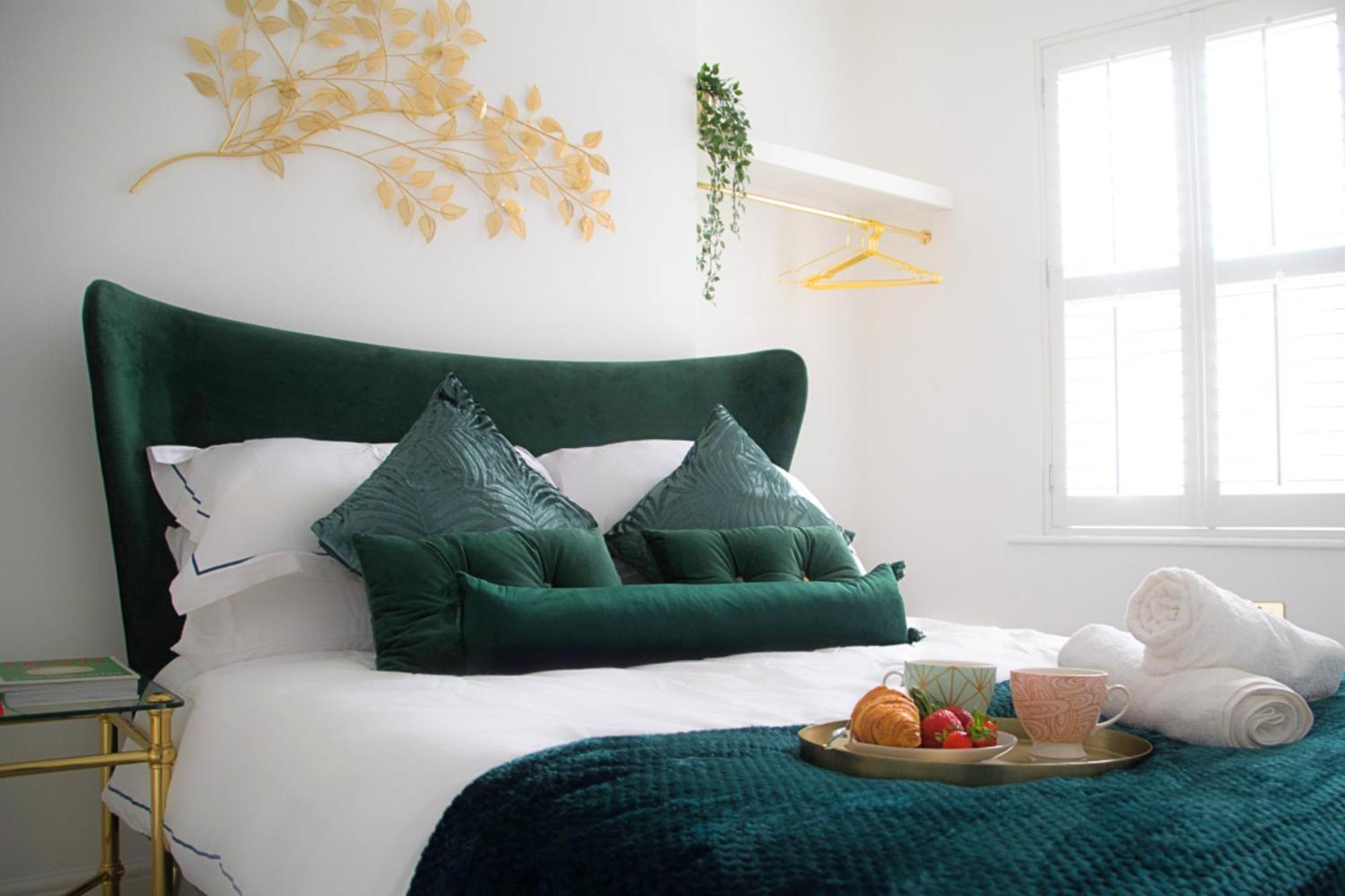 Modern Town Centre Flat - Free Shared Parking, King Size Bed, 5 Minutes Walk To Beach Bournemouth Exterior photo